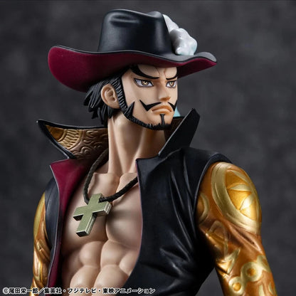 One Piece Portrait of Pirates SA-Limited Dracule Mihawk Ver. R Figure standing with arms crossed and sword on back
