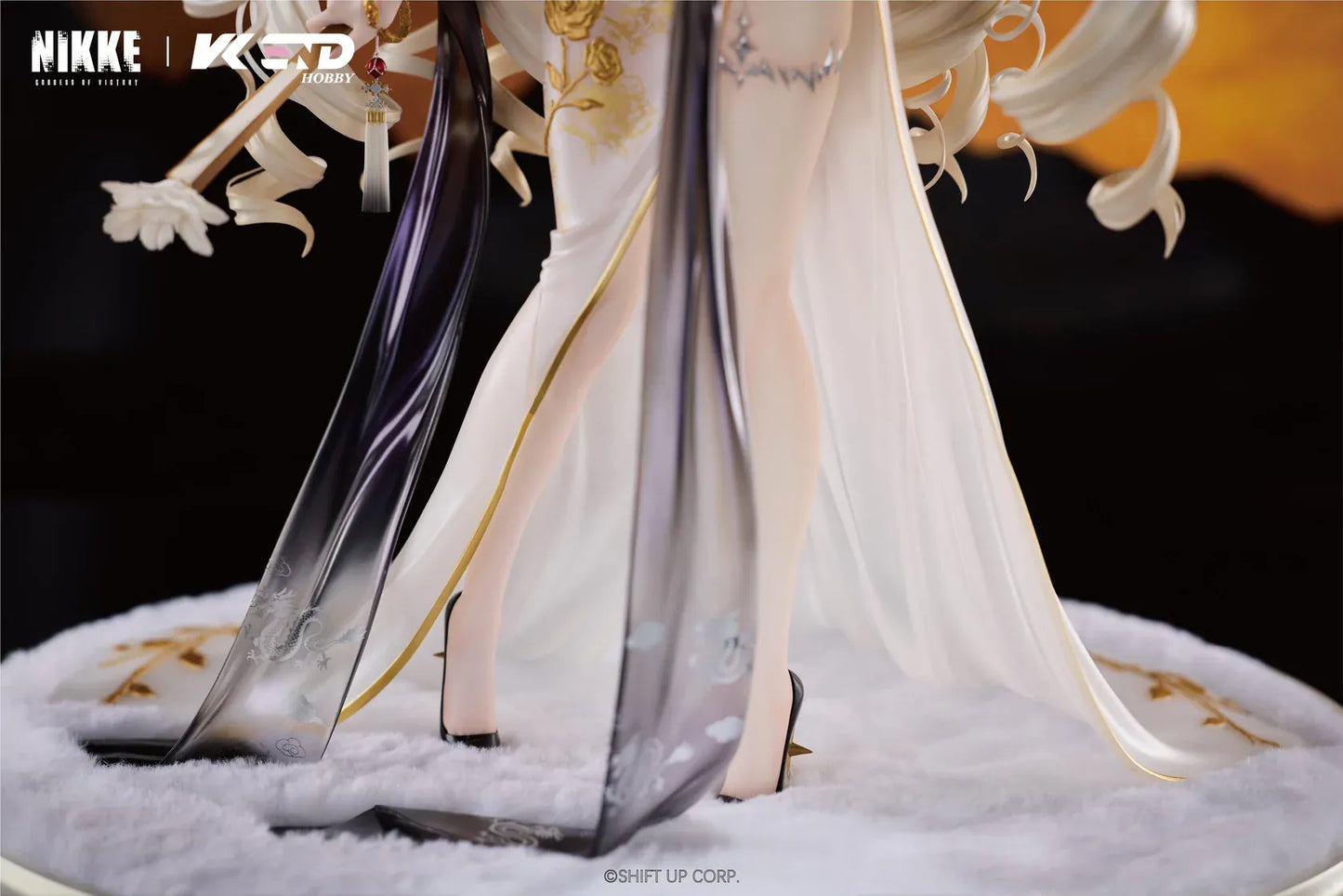 GODDESS OF VICTORY NIKKE Crown Glorious Flower 1/4 Scale Figure in an elegant white black and gold floral outfit