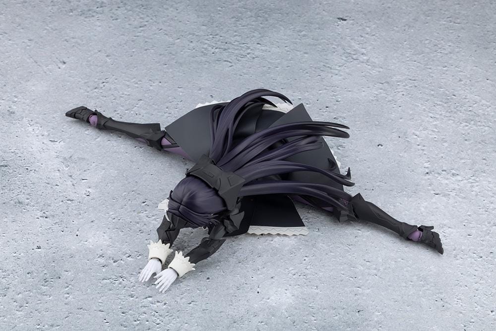 Megalomaria Unlimited Universe Maria Kagaribi Dress Code model kit wearing a gothic black dress and holding a red-bladed sword.