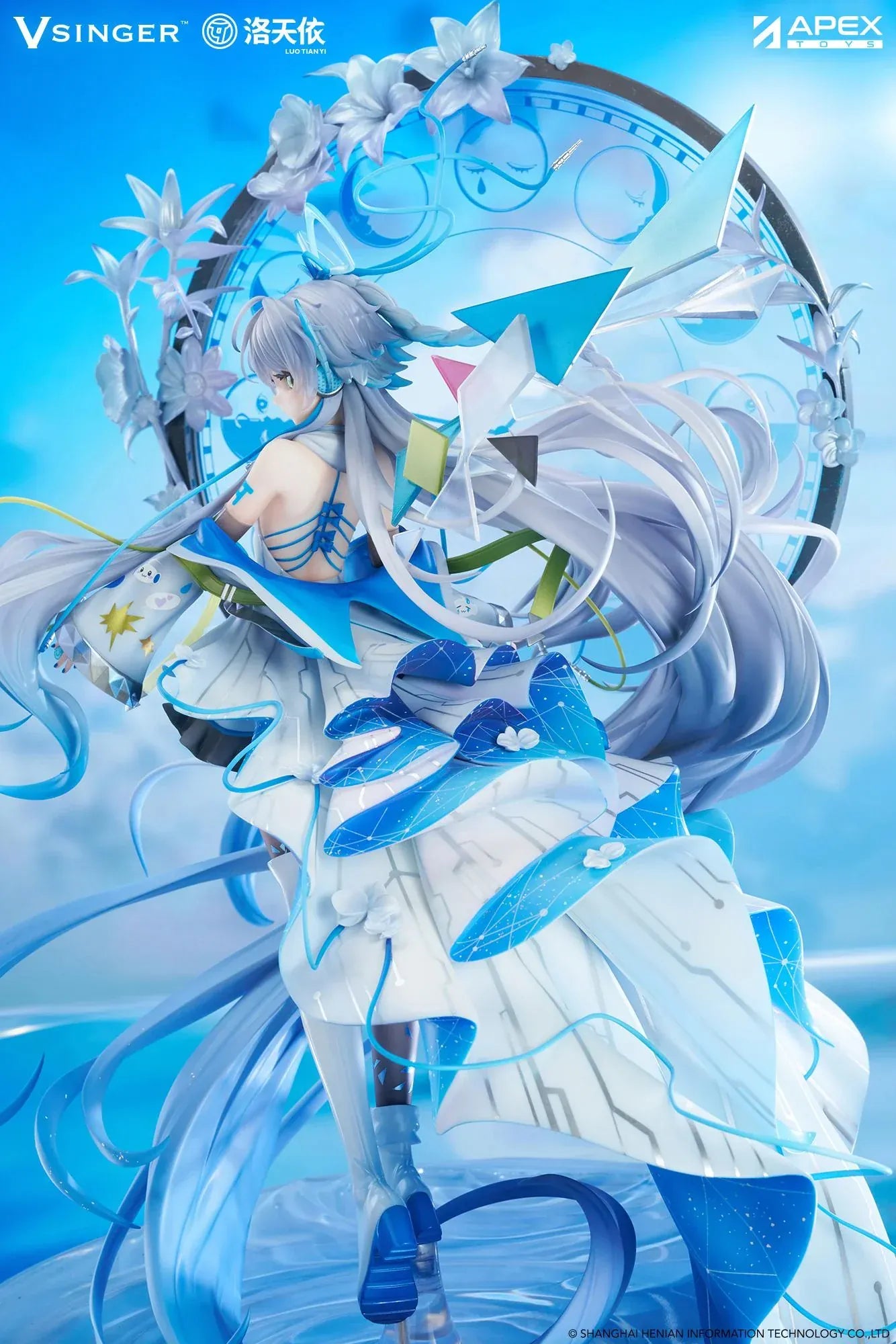 Vsinger Luo Tianyi 12th Anniversary 1/7 scale figure featuring flowing twin tails, layered blue and white dress, and ornate circular backdrop