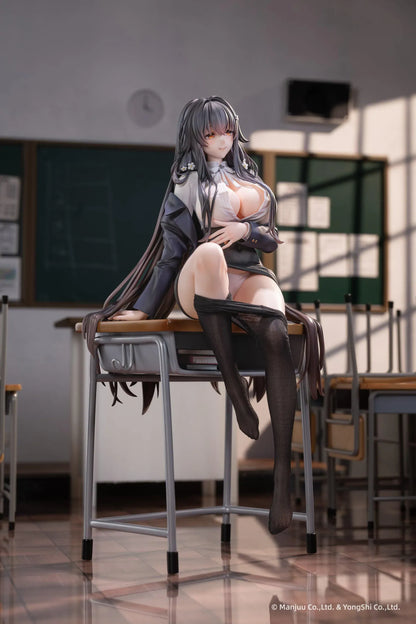 Azur Lane Azuma Career Counseling for the Groom Ver. Deluxe Edition 1/6 Scale Figure with interchangeable display parts