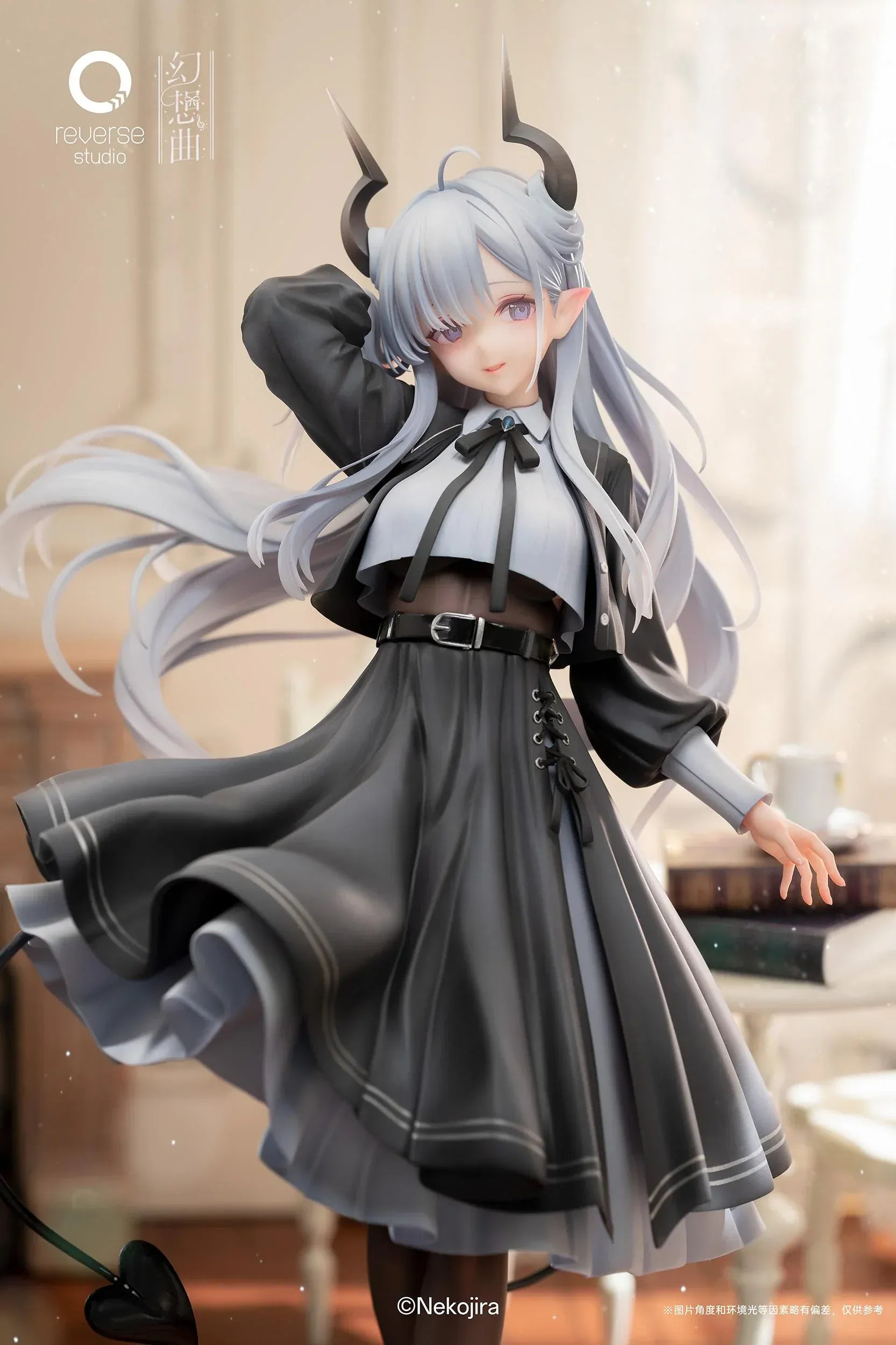 Fantasias Series Thea-chan Apprentice Succubus 1/6 scale figure set featuring two versions with horns tail and silver hair collectible