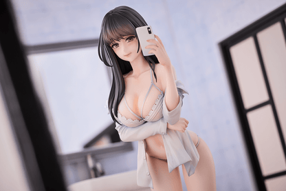 Hitomio Illustration Selfie Girl 1/6 Scale Figure featuring a young woman with black hair, draped shirt, and delicate lingerie, holding a smartphone for a selfie pose.