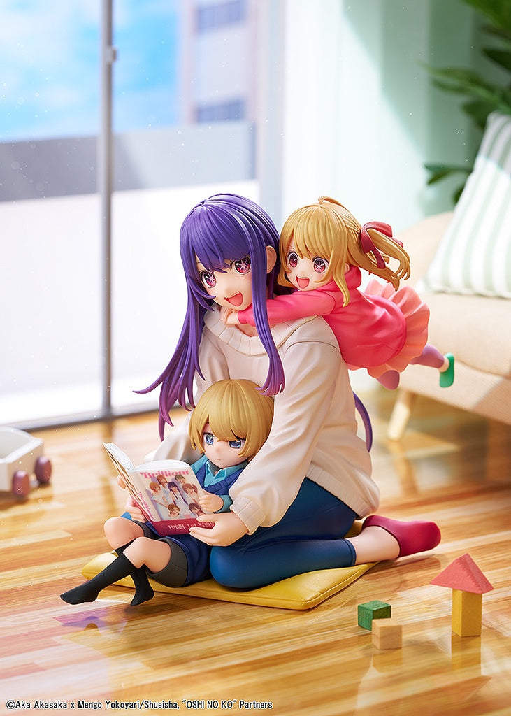 Oshi no Ko KD Colle Ai, Aqua, & Ruby (Mother and Children) 1/8 Scale Figure - Detailed anime figure depicting Ai with her children Aqua and Ruby in a heartwarming family scene, with vibrant colors and intricate details.