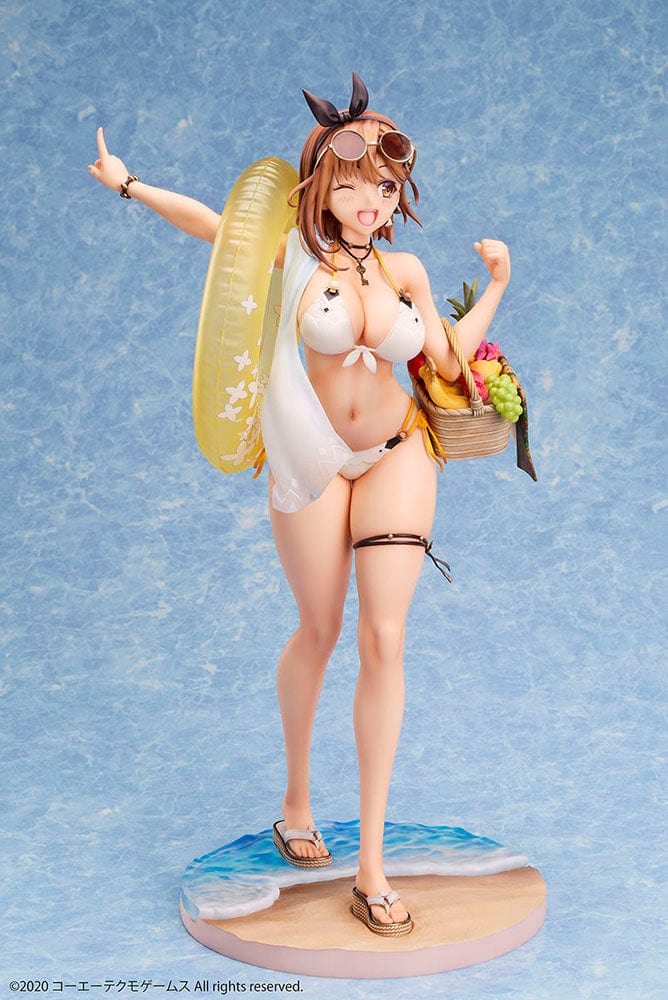 Atelier Ryza 2: Lost Legends & the Secret Fairy Reisalin Stout (Swimsuit Ver.) 1/4 Scale Figure posed on a beach base, wearing a white bikini with an inflatable ring and a basket of tropical fruits.