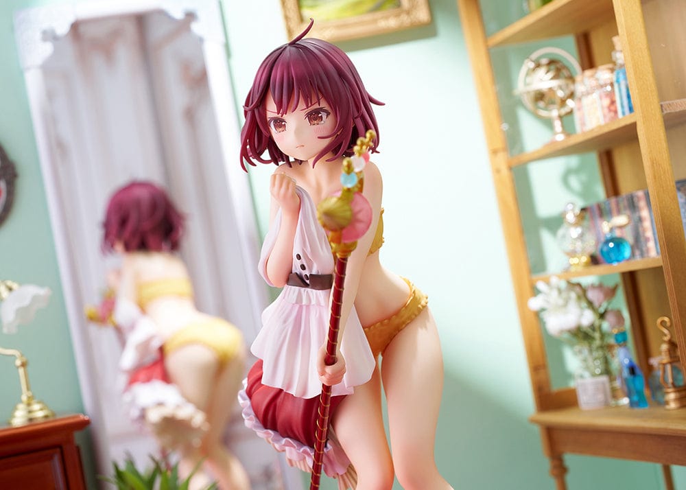 Atelier Sophie: The Alchemist of the Mysterious Book Sophie Neuenmuller 1/7 Scale Figure (Changing Ver.), showcasing Sophie in the midst of changing, holding her ornate staff, detailed with vibrant colors and dynamic hair movement.