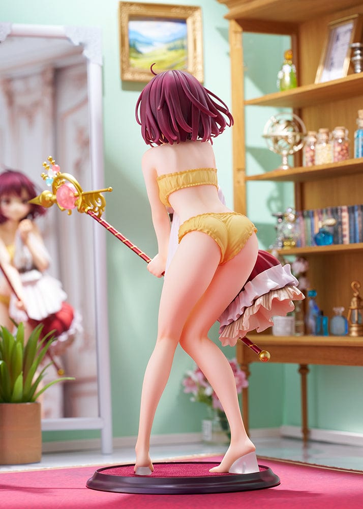 Atelier Sophie: The Alchemist of the Mysterious Book Sophie Neuenmuller 1/7 Scale Figure (Changing Ver.), showcasing Sophie in the midst of changing, holding her ornate staff, detailed with vibrant colors and dynamic hair movement.
