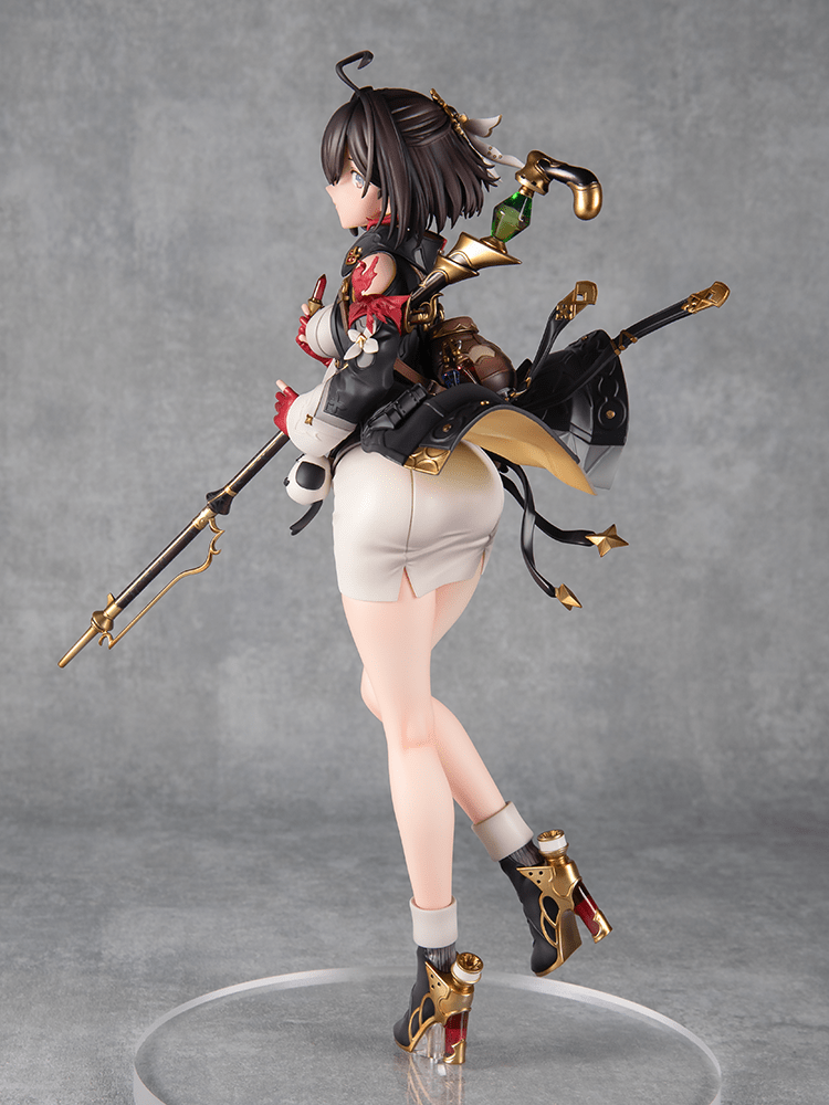 Atelier Yumia: The Alchemist of Memories & the Envisioned Land Yumia Liessfeldt 1/7 Scale Figure featuring Yumia in detailed alchemist attire with a staff and accessories.