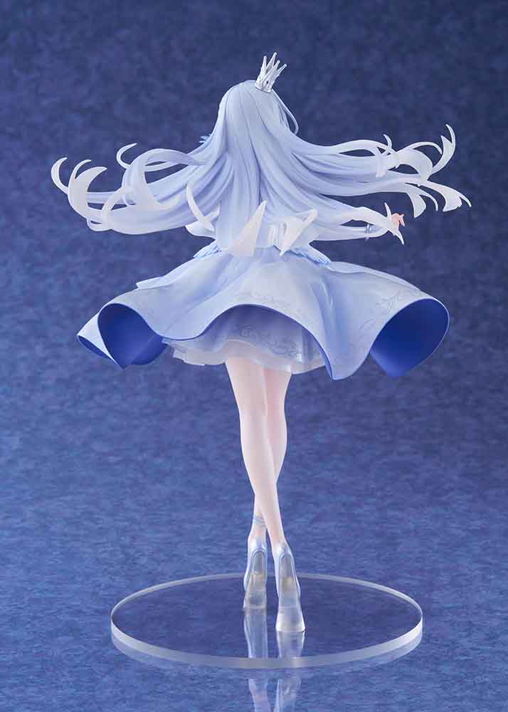 Azur Lane Argus 1/7 Scale Figure featuring Argus in a flowing white and blue dress with her silver hair and crown.