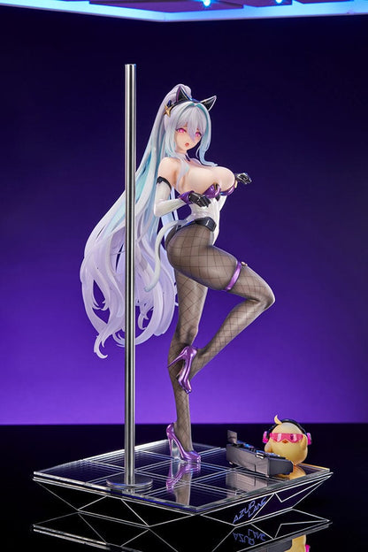 Azur Lane Kearsarge (All-Night Charge Ver.) 1/7 Scale Figure featuring Kearsarge in a bunny outfit with fishnet stockings and a DJ duck companion.