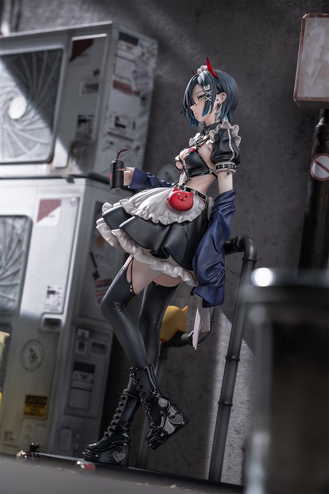 Azur Lane Ulrich von Hutten (Mädchen Trümmer Ver.) 1/6 Scale Figure featuring a gothic-inspired maid outfit, red devil horns, and black boots with heart details, standing on an urban-styled base.