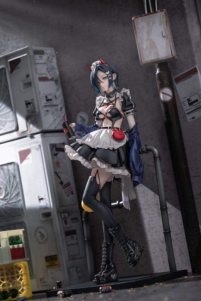 Azur Lane Ulrich von Hutten (Mädchen Trümmer Ver.) 1/6 Scale Figure featuring a gothic-inspired maid outfit, red devil horns, and black boots with heart details, standing on an urban-styled base.