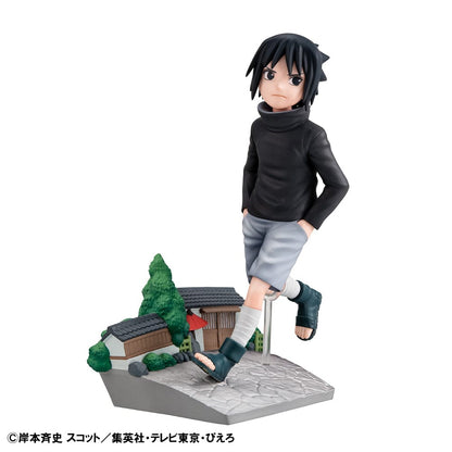 Naruto G.E.M. Series Sasuke Uchiha GO! Figure, featuring Sasuke in a mid-stride pose on a scenic Hidden Leaf Village base, showcasing detailed design and youthful charm.