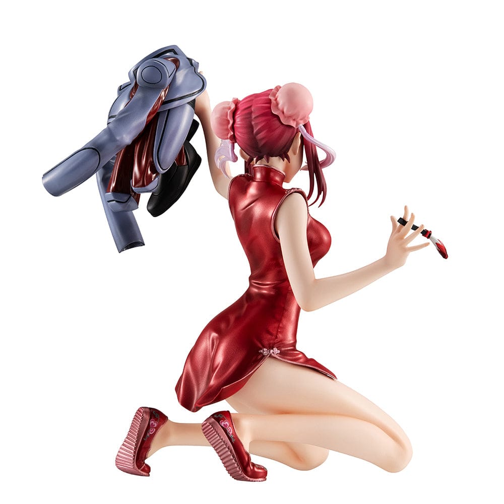 Code Geass: Lelouch of the Rebellion G.E.M. Series Kallen Kouzuki (Concession Infiltration Ver.) Figure, featuring Kallen in a red cheongsam holding her Knightmare suit, with intricate detailing and dynamic pose.