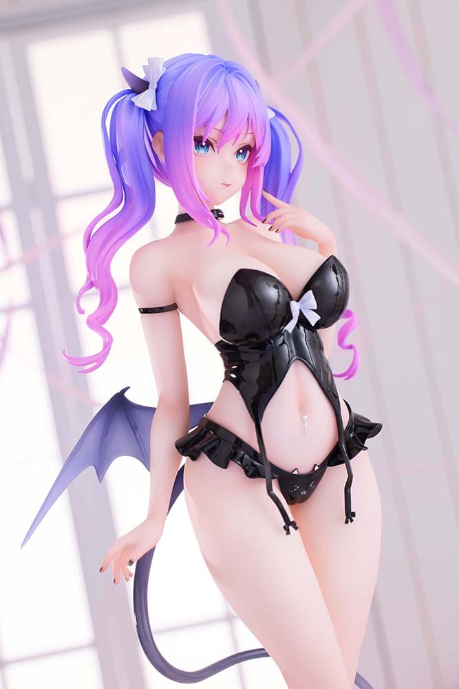 1/6 scale figure of Glowing Succubus Momoko-chan with purple and pink hair, enchanting eyes, and succubus-themed attire, standing on a themed circular base.