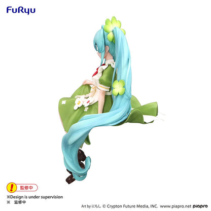 Vocaloid Hatsune Miku (Flower Fairy Clover) Noodle Stopper Figure in a green dress adorned with clover and floral details, featuring her iconic twin tails styled with clovers