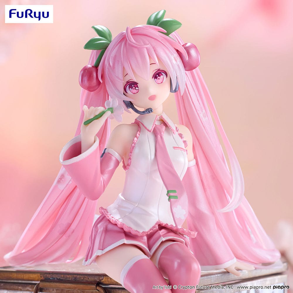 Vocaloid Sakura Miku (2024 Pearl Color Ver.) Noodle Stopper Figure with a pink and white cherry blossom-themed design, seated gracefully with a beautiful pearl finish.