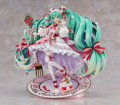 Vocaloid Hatsune Miku Strawberry Motif (15th Anniversary Ver.) 1/7 Scale Figure (Re-run)