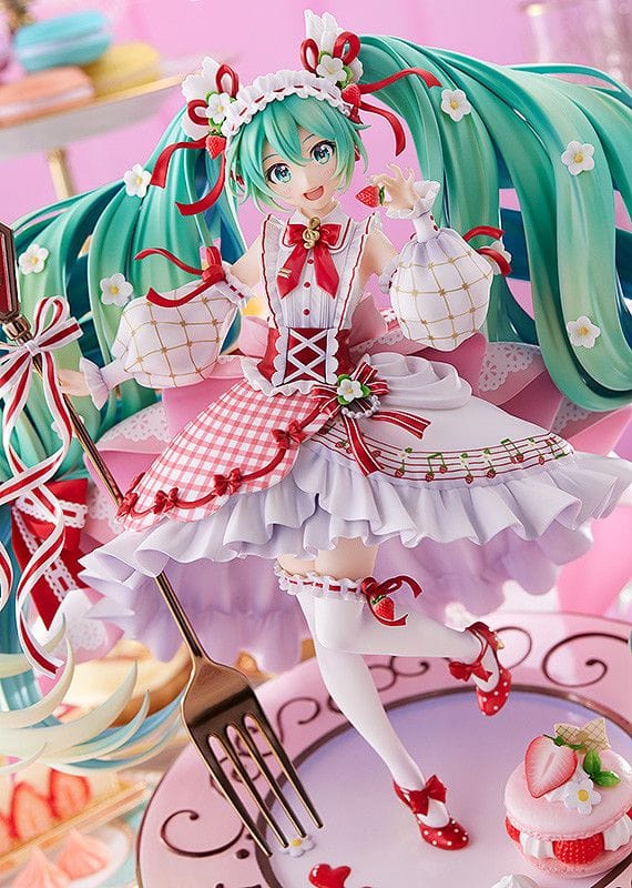 Vocaloid Hatsune Miku Strawberry Motif (15th Anniversary Ver.) 1/7 Scale Figure (Re-run)