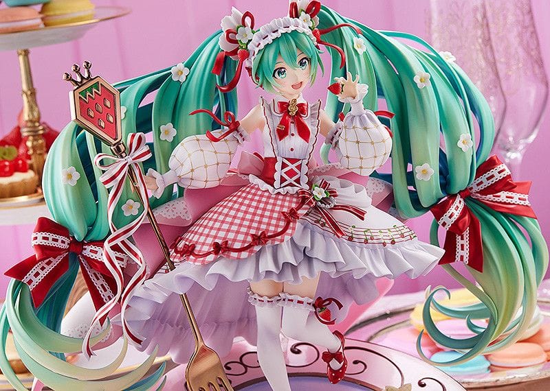 Vocaloid Hatsune Miku Strawberry Motif (15th Anniversary Ver.) 1/7 Scale Figure (Re-run)