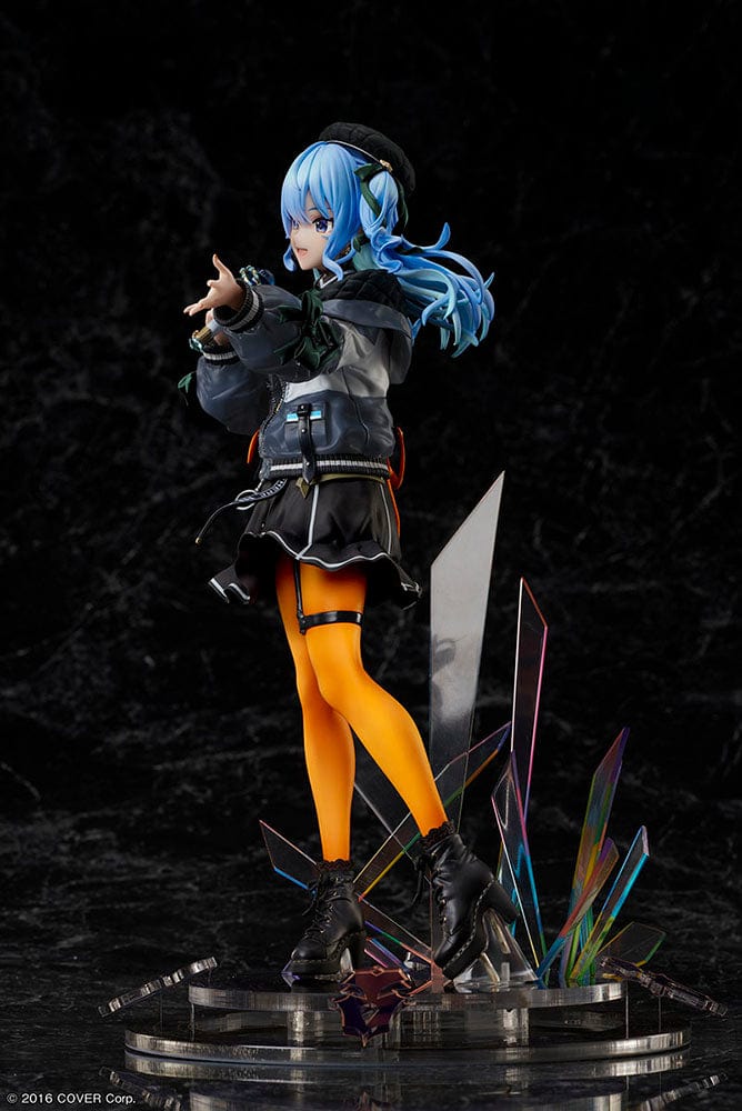 1/7 scale figure of Hololive Production's Suisei Hoshimachi, showcasing the virtual idol in performance attire with a dynamic, colorful base reflecting her vibrant energy.