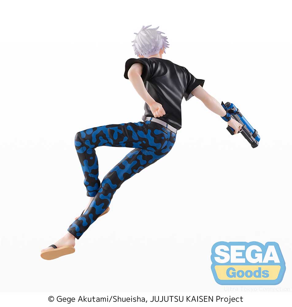 Jujutsu Kaisen SPLASH x BATTLE Re: Satoru Gojo Figure featuring dynamic action pose, black and blue camo pants, and detailed accessories, perfect for fans and collectors.