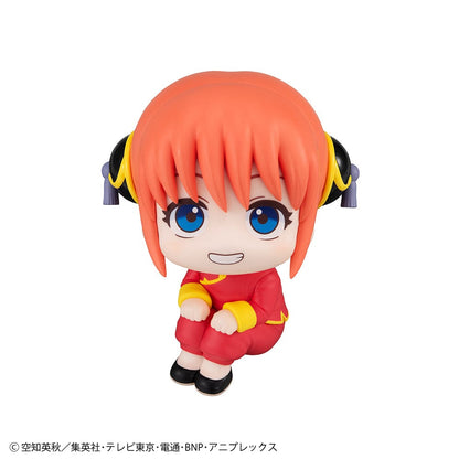 Gintama Look Up Series Kagura & Sougo Okita figure set, featuring chibi-style seated poses with Kagura in her red Chinese outfit and Sougo in his Shinsengumi uniform, plus bonus gift included.