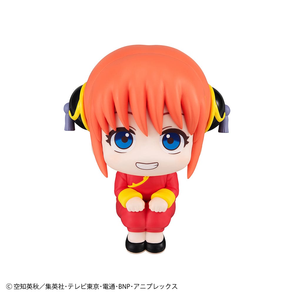 Gintama Look Up Series Kagura & Sougo Okita figure set, featuring chibi-style seated poses with Kagura in her red Chinese outfit and Sougo in his Shinsengumi uniform, plus bonus gift included.