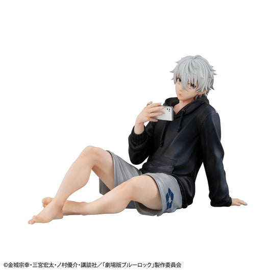 Blue Lock - Episode Nagi: The Movie G.E.M. Series Seishiro Nagi (Tenohira) figure featuring a relaxed sitting pose, detailed sculpting, and vibrant colors capturing the essence of the character.