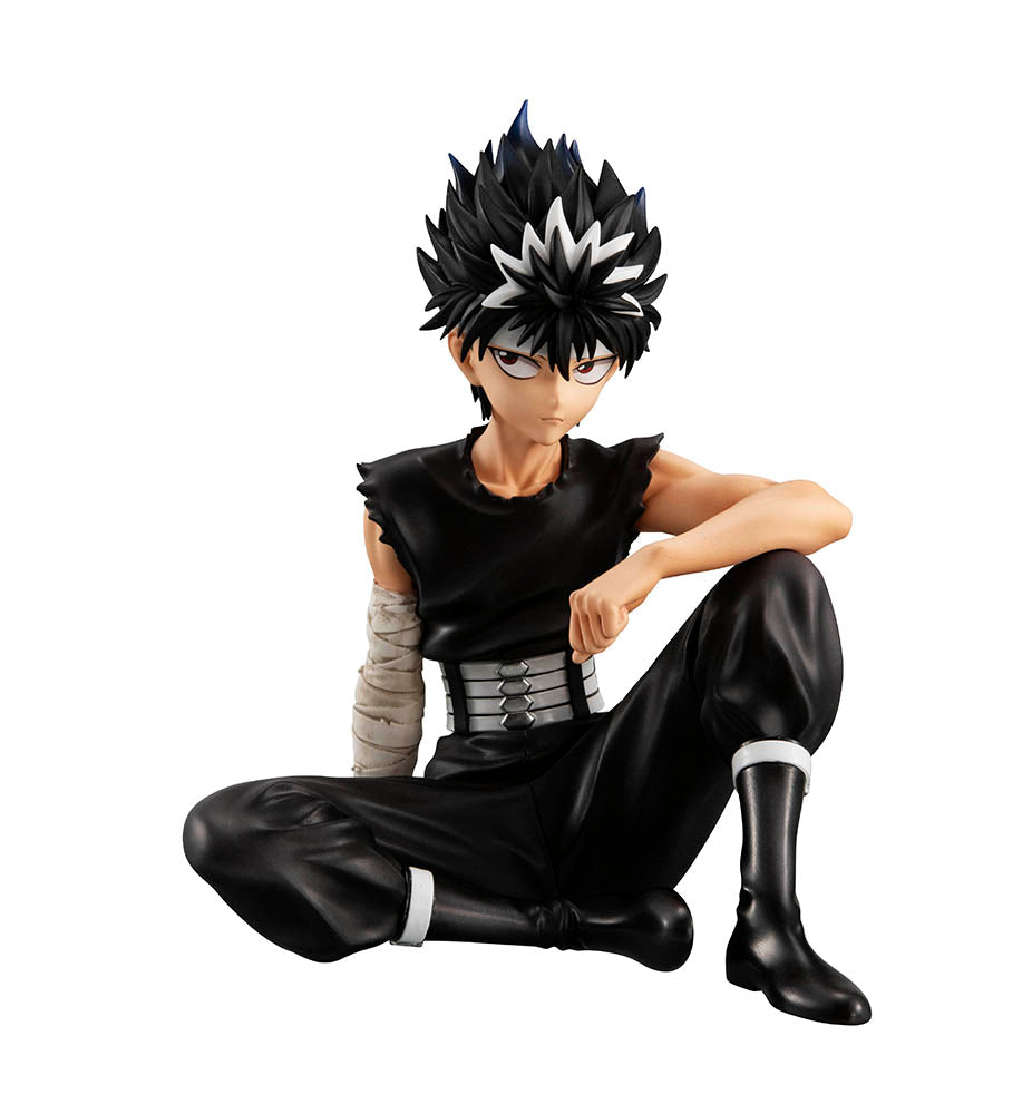 "Yu Yu Hakusho G.E.M. Series Hiei (Tenohira) - Detailed anime figure of Hiei in a seated pose, dressed in his iconic black outfit with signature spiky hair and intense gaze."