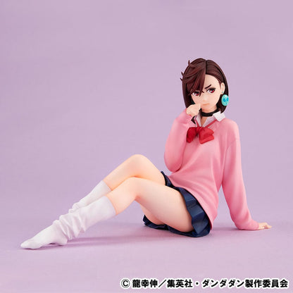 Dandadan G.E.M. Series Momo Ayase (Tenohira) figure in pink sweater and school uniform, sitting with a confident expression