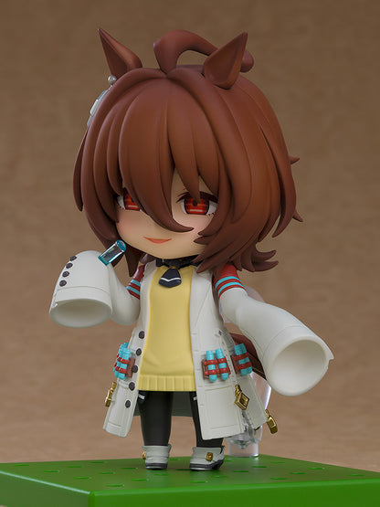 Uma Musume: Pretty Derby Nendoroid No.2512 Agnes Tachyon featuring red eyes, unique hairstyle, lab coat with colorful vials, and interchangeable accessories, perfect for fans and collectors.