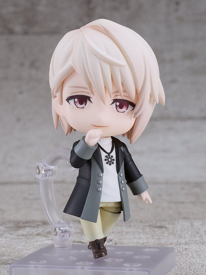 IDOLiSH7 Nendoroid No.2622 Minami Natsume in chibi form, featuring a long black jacket, necklace, and boots, with interchangeable facial expressions and accessories.