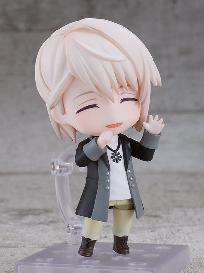 IDOLiSH7 Nendoroid No.2622 Minami Natsume in chibi form, featuring a long black jacket, necklace, and boots, with interchangeable facial expressions and accessories.