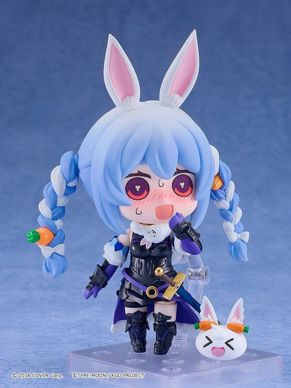 Nendoroid No.2682 Usada Pekora in Mash Kyrielight Shielder costume, featuring bunny ears, Shielder shield, and playful carrot-themed details.