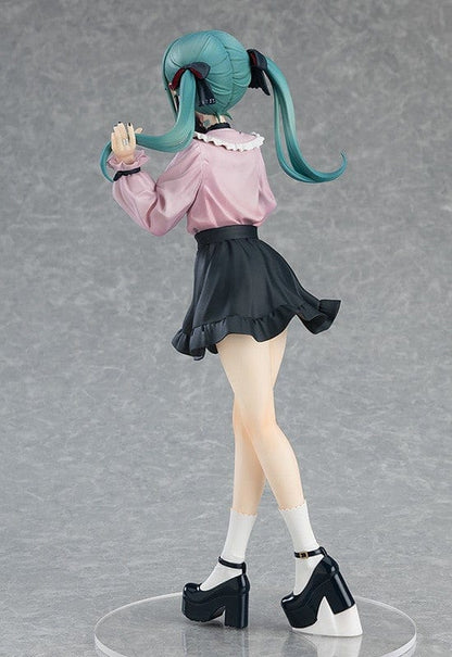 Vocaloid Pop Up Parade L Hatsune Miku The Vampire Ver. featuring Miku in a gothic pink and black outfit with twin pigtails and a mischievous smile.