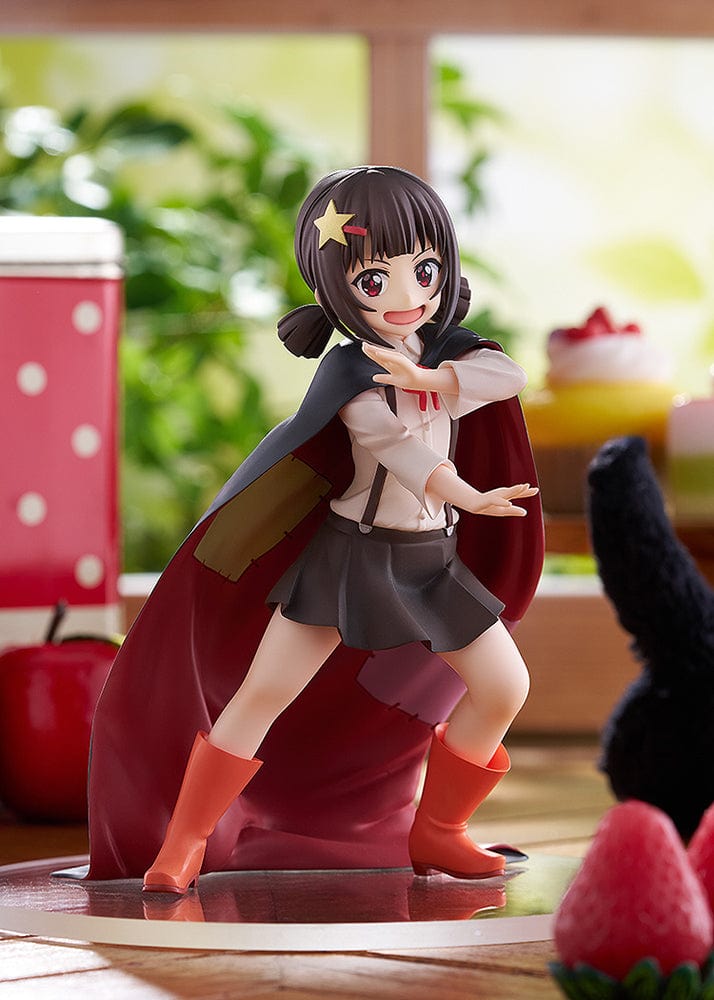 KonoSuba Pop Up Parade L Komekko figure with dynamic pose, wearing red boots and a patched cape, smiling confidently