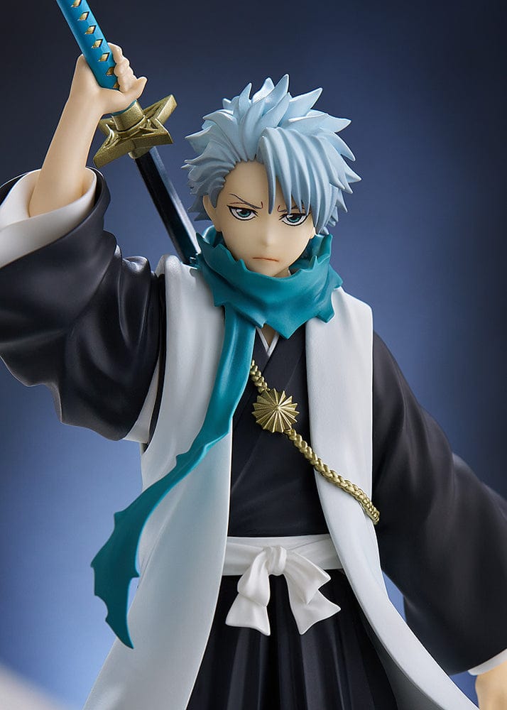 Bleach Pop Up Parade Toshiro Hitsugaya figure with his zanpakuto, Hyorinmaru, wearing his captain's robe and scarf.