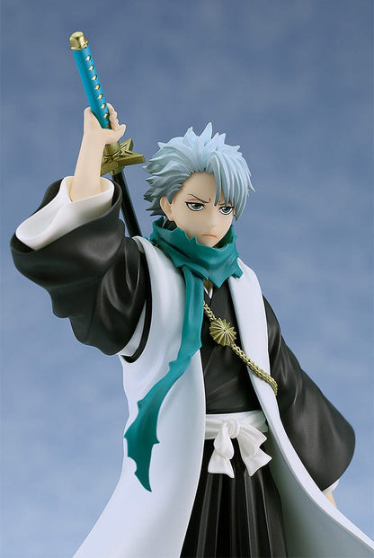 Bleach Pop Up Parade Toshiro Hitsugaya figure with his zanpakuto, Hyorinmaru, wearing his captain's robe and scarf.