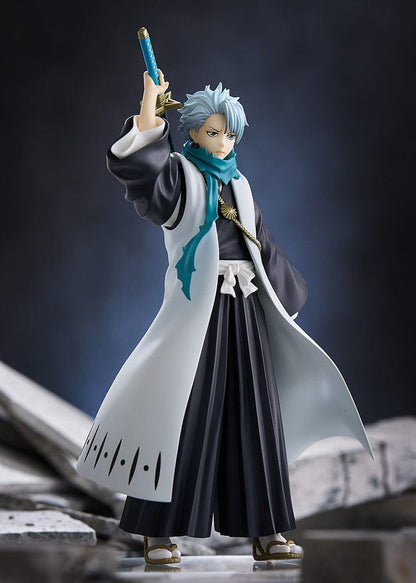 Bleach Pop Up Parade Toshiro Hitsugaya figure with his zanpakuto, Hyorinmaru, wearing his captain's robe and scarf.