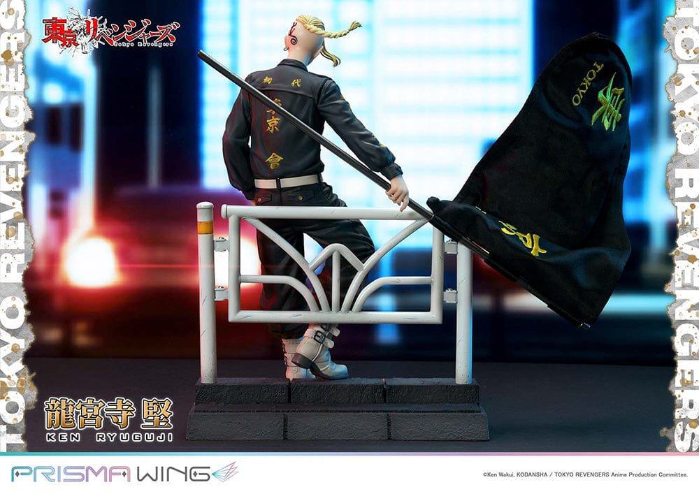 PRISMA WING Tokyo Revengers Ken Ryuguji WL 1/7 Scale Figure - A striking 1/7 scale figure of Ken Ryuguji from the popular anime series Tokyo Revengers. Ken Ryuguji stands confidently in a dynamic pose, exuding determination and strength. This collectible showcases meticulous detailing, capturing the essence of the character and making it a must-have for Tokyo Revengers fans and collectors.