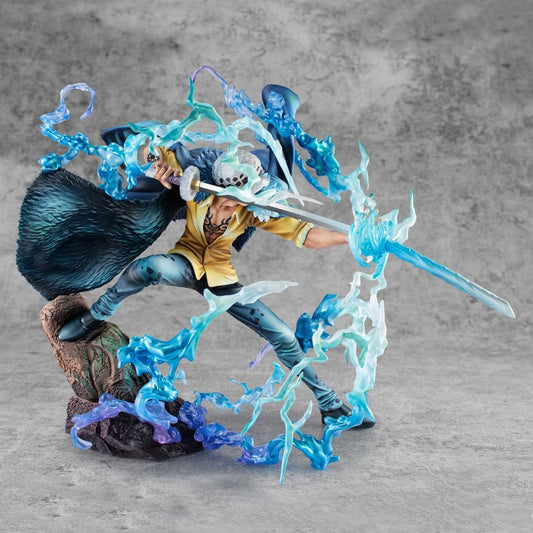 One Piece WA-MAXIMUM Trafalgar Law Awakened form figure with translucent Room energy effects

