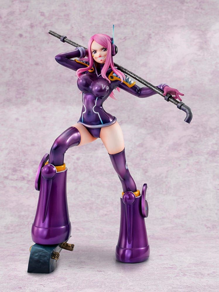 One Piece Portrait of Pirates Evolutionary History Jewelry Bonney figure, featuring Bonney in a dynamic pose with a purple outfit and pink hair, holding a firearm, on a themed base.