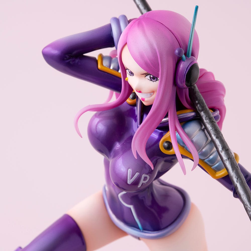 One Piece Portrait of Pirates Evolutionary History Jewelry Bonney figure, featuring Bonney in a dynamic pose with a purple outfit and pink hair, holding a firearm, on a themed base.