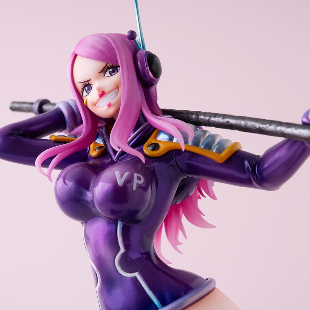 One Piece Portrait of Pirates Evolutionary History Jewelry Bonney figure, featuring Bonney in a dynamic pose with a purple outfit and pink hair, holding a firearm, on a themed base.