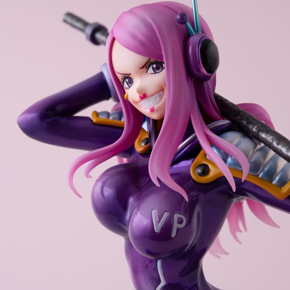 One Piece Portrait of Pirates Evolutionary History Jewelry Bonney figure, featuring Bonney in a dynamic pose with a purple outfit and pink hair, holding a firearm, on a themed base.