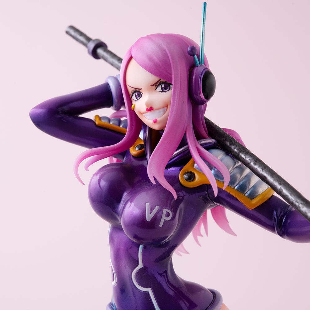 One Piece Portrait of Pirates Evolutionary History Jewelry Bonney figure, featuring Bonney in a dynamic pose with a purple outfit and pink hair, holding a firearm, on a themed base.