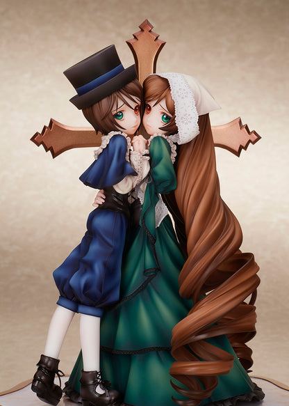 "Rozen Maiden Suiseiseki & Souseiseki Figure - Exquisite figure featuring Suiseiseki in a green Victorian-style dress and Souseiseki in a blue outfit, intertwined in an elegant embrace with an ornate base."