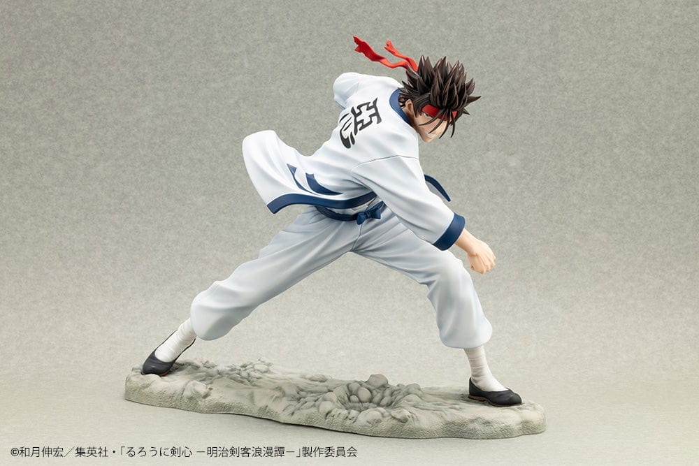 Rurouni Kenshin: Meiji Swordsman Romantic Story ArtFX J Sanosuke Sagara 1/8 Scale Figure, featuring Sanosuke in a dynamic fighting stance with detailed sculpting and high-quality craftsmanship.