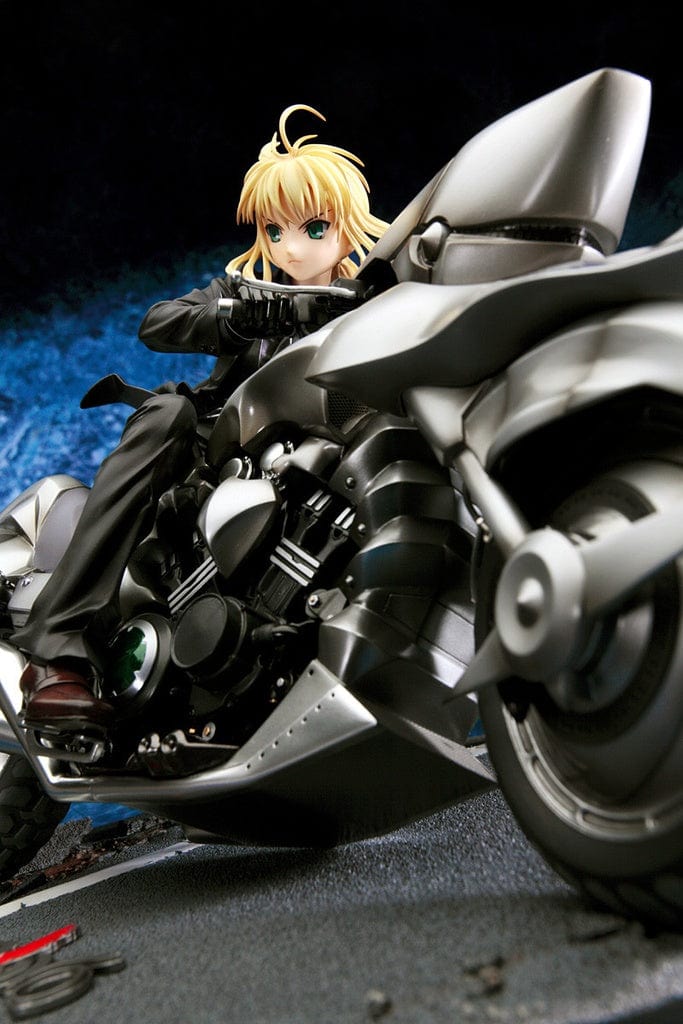 Fate/Zero Saber & Saber Motored Cuirassier 1/8 Scale Figure in a dynamic pose, with Saber in a sleek black outfit riding the powerful motored cuirassier.